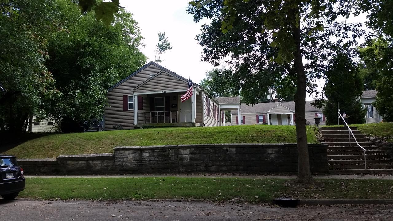 1551 Sturm Ave Lägenhet Indianapolis Exteriör bild
